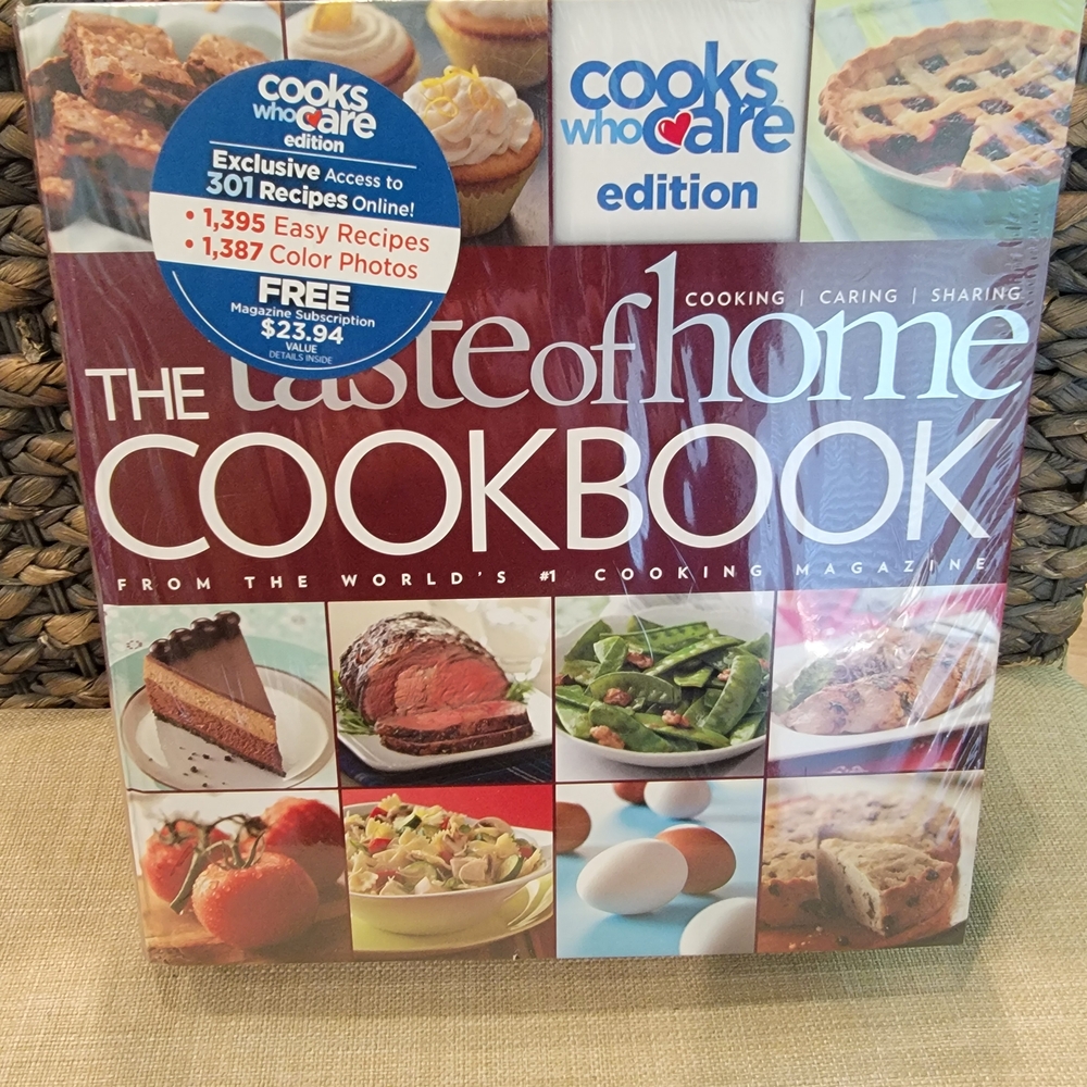 Edition Cookbook - Red and White